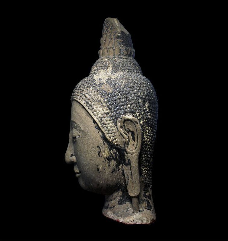 Asian art cent Impressive 57 cm stone head of Buddha, Thailand