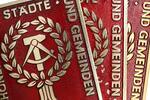 Deutschland/DDR Lot Plaketten 3 Plaketten z. DDR-Wettbewerb MACH MIT Schöner unsere Städte und Gemeinden -
