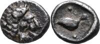 GREEK Mylasa (Caria) Tetartemorion Löwenkopf rechts / Vogel rechts, Kugeln im Feld oben links und unten rechts -