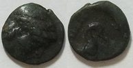 Lesbos AE 9 mm Kopf des Apollo , Lorbeerkranz nach rechts Rs. Panther nach links
