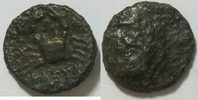 Karische Inseln AE 11 mm Kopf des Herakles im Löwenskalp nach rechts Rs. Krabbe darunter Beamtenname
