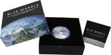Fiji / Fidschi 1 Dollar <br>Earth <br>farbig/blau <br>40 mm Ø 2022 Blue Marble (Dome shaped) - Spherical Coin, inkl. Zertifikat und Etui RAR! <b>PP</b> <br>1 Unze <br> Silber<br>