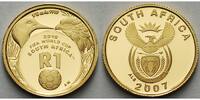 Südafrika 1/10 oz.<br>3,11g<br>fein<br>1 Rand<br>16,5 mm Ø Fußball Weltmeisterschaft 2010 in Südafrika, inkl. Kapsel & Zertifikat & Etui -