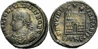 Rom Kaiserreich Follis Constantius II Follis Cyzicus 325/6 PROVIDENTIAE CAESS Lagertor Camp Gate RIC 38